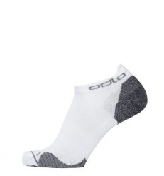 Skarpetki niskie biegowe Odlo CERAMICOOL RUN Low. Białe skarpetki damskie ODLO, bez wzorów, z elastanu. Za 69.99 zł.