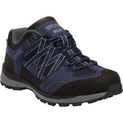Buty trekkingowe dla mężczyzn Regatta SAMARIS II LOW. Czarne trekkingi męskie Regatta, bez zapięcia. Za 249.99 zł.