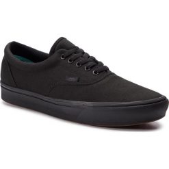 Tenisówki VANS - Comfycush Era VN0A3WM9VND1 (Classic) Black/Black. Czarne trampki i tenisówki damskie Vans, bez wzorów, z gumy, sportowe, bez zapięcia. W wyprzedaży za 289.00 zł.