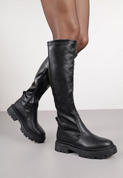 Czarne Klasyczne Kozaki Vices z Dopasowaną Cholewką Nexine. Czarne kozaki damskie Born2be, z aplikacjami, z jeansu, bez obcasa, na płaskiej podeszwie, bez zapięcia. Za 119.99 zł.