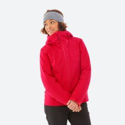 Kurtka narciarska damska Wedze 500. Niebieskie kurtki sportowe damskie WED'ZE, na zimę, xs, bez wzorów, z materiału, bez ramiączek, bez kaptura, narciarskie. Za 449.99 zł.