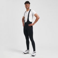 Spodnie rowerowe męskie Rogelli Essential II z żelową wkładką. Czarne spodnie sportowe męskie Rogelli, m, bez wzorów, rowerowe. Za 394.00 zł.