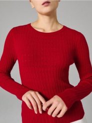 Ażurowy sweter - czerwony. Czerwone swetry nierozpinane damskie Sinsay, l, w ażurowe wzory, bez kołnierzyka, bez ramiączek. Za 39.99 zł.