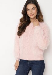 Różowy Sweter z Wełną o Wzorzystym Splocie z Ozdobną Fakturą Mirilena. Czerwone swetry nierozpinane damskie Born2be, bez wzorów, z wełny, eleganckie, bez kołnierzyka, bez ramiączek. Za 64.99 zł.