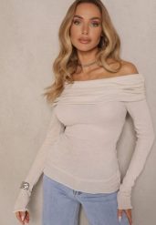 Jasnobeżowa Bluzka Hiszpanka z Wiskozą z Prążkowanego Materiału Sesarose. Brązowe bluzki damskie Renee, m, bez wzorów, z jeansu, eleganckie, bez kołnierzyka, bez ramiączek. Za 49.99 zł.