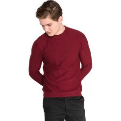 SELECTED Page Sweter Czerwony. Czerwone swetry męskie Selected, l, bez wzorów, z bawełny, bez kołnierzyka, bez ramiączek. Za 223.95 zł.