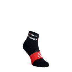 Skarpety do biegania Compressport Ultra Trail Socks v2.0 Low. Czarne skarpetki damskie Compressport, bez wzorów. Za 83.99 zł.