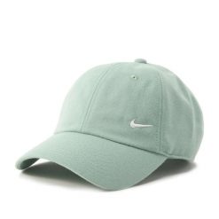 Czapka sportowa z daszkiem Nike CLUB. Zielone czapki damskie Nike, bez wzorów, z bawełny, klasyczne. Za 89.00 zł.