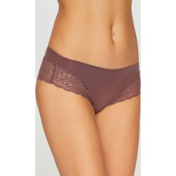 Triumph - Figi Amourette Spotlight. Fioletowe majtki damskie Triumph, z elastanu. W wyprzedaży za 69.90 zł.