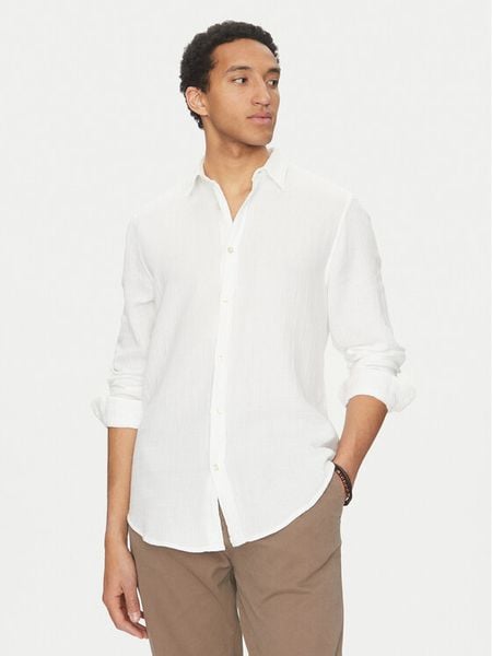 Guess Koszula M5GH85 WH831 Biały Regular Fit. Białe koszule męskie Guess, m, z aplikacjami, z syntetyku, bez kołnierzyka, bez ramiączek. Za 199.99 zł.