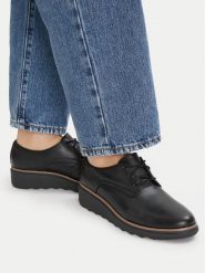 Clarks Półbuty Sharon Rae 261754164 Czarny. Czarne półbuty damskie Clarks, bez wzorów, ze skóry, bez obcasa, na koturnie, bez zapięcia. Za 356.99 zł.