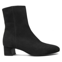 Botki Balagan. Czarne botki damskie BALAGAN, bez wzorów, z nubiku, bez obcasa, na słupku, bez zapięcia. Za 679.99 zł.