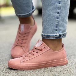 Trampki damskie Big Star Jj274005 Nude. Czerwone trampki i tenisówki damskie BIG STAR, bez wzorów, z tkaniny, bez zapięcia. Za 125.80 zł.