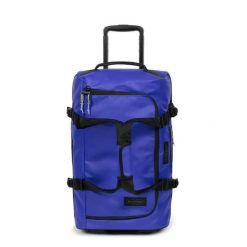 Torba podróżna na kółkach Eastpak Duffel S. Niebieskie torby podróżne damskie Eastpak, bez wzorów, z materiału, duże. Za 526.00 zł.
