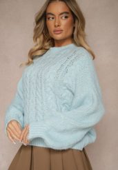 Niebieski Sweter z Wełną o Eleganckim Warkoczowym Splotem Makkaria. Niebieskie swetry nierozpinane damskie Renee, na jesień, z aplikacjami, z jeansu, eleganckie, bez kołnierzyka, bez ramiączek. Za 139.99 zł.