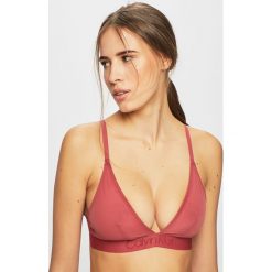 Calvin Klein Underwear - Biustonosz. Czerwone biustonosze Calvin Klein Underwear, bez wzorów, z dzianiny. W wyprzedaży za 99.90 zł.