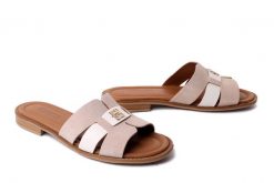 Artiker Relaks 58C2130 beige suede, klapki damskie. Brązowe klapki damskie Artiker Relaks, na lato, bez wzorów, ze skóry, bez obcasa, bez zapięcia. Za 194.90 zł.