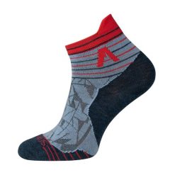 Skarpety merino Alpinus Kuldiga Low. Czerwone skarpetki damskie Alpinus, bez wzorów, z wełny. Za 49.00 zł.