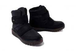 RIEKER Y3451-00 black, śniegowce damskie. Czarne śniegowce damskie Rieker, z wełny, bez zapięcia. Za 389.90 zł.