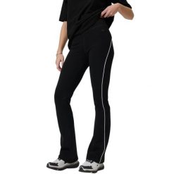 Legginsy damskie 4F CAS. Czarne legginsy damskie 4F, bez wzorów, z dzianiny. Za 99.99 zł.