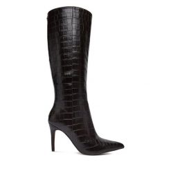 Kozaki Nine West. Brązowe kozaki damskie Nine West, bez wzorów, bez obcasa, na szpilce, bez zapięcia. Za 329.99 zł.