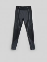 4F Legginsy treningowe bezszwowe damskie - czarne XS/S. Czarne legginsy damskie 4F, bez wzorów, z materiału. Za 149.99 zł.