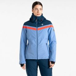 Kurtka narciarska damska Dare 2b DWP594 Flurry Jacket. Brązowe kurtki sportowe damskie Dare 2B, na zimę, m, bez wzorów, z materiału, bez ramiączek, z kapturem, narciarskie. Za 799.99 zł.