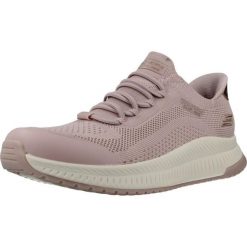 Buty SKECHERS SLIP-INS BOBS SQUAD 4 DIRE STEP Rose. Czerwone obuwie trekkingowe damskie Skechers, z tkaniny, bez zapięcia. Za 368.99 zł.
