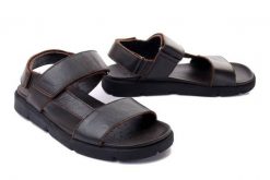 GEOX U15BGB 0003C C6003 browncotto, sandały męskie. Brązowe sandały męskie Geox, na lato, bez wzorów, bez zapięcia. Za 343.92 zł.