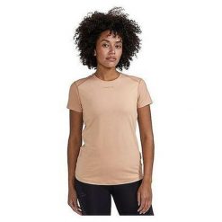 Damska koszulka o wąskim kroju Craft ADV Essence. Czerwone bluzki damskie Craft, bez wzorów, bez ramiączek, do biegania. Za 162.50 zł.