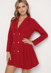 Bordowa Plisowana Sukienka Marynarka o Rozkloszowanym Kroju z Ozdobnymi Guzikami Zoriea. Czerwone marynarki i żakiety damskie Born2be, bez wzorów, eleganckie, bez kołnierzyka, bez ramiączek. Za 139.99 zł.