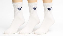 Skarpety męskie Emporio Armani Calza 3-Pack. Białe skarpety męskie Emporio Armani Connected, bez wzorów, z bawełny. Za 99.00 zł.
