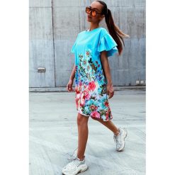 Sukienka EDUARDA BLUE. Niebieskie sukienki damskie Sukienka EDUARDA BLUE, l, bez wzorów, bez kołnierzyka, bez ramiączek, mini. W wyprzedaży za 109.00 zł.