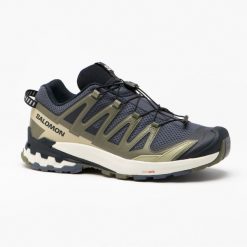 Buty turystyczne męskie Salomon XA PRO 3D V9. Brązowe buty zimowe męskie Salomon, bez wzorów, z materiału, bez obcasa, bez zapięcia. W wyprzedaży za 499.99 zł.