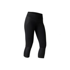 Legginsy Gym & Pilates 7/8 560 damskie. Czarne legginsy damskie DOMYOS, bez wzorów, z bawełny. W wyprzedaży za 64.99 zł.