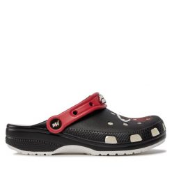 Klapki Crocs. Czarne klapki damskie Crocs, bez wzorów, bez zapięcia. Za 259.99 zł.