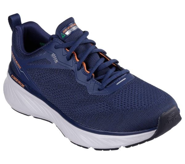Tenisówki Skechers Model Edgeride - Exxo Kolor Niebieski. Brązowe trampki męskie Skechers, bez wzorów, z dzianiny, bez zapięcia. Za 299.99 zł.