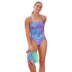 Strój Kąpielowy Amanzi Florentina Proback - Rozmiar 26 (Aus G10). Czerwone stroje kąpielowe damskie AMANZI, uniwersalny, bez wzorów. Za 1,286.86 zł.