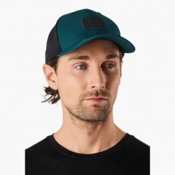 Czapka z daszkiem Unisex Swedemount Nordkap Trucker Cap II. Zielone czapki damskie SWEDEMOUNT, bez wzorów, sportowe. Za 79.99 zł.