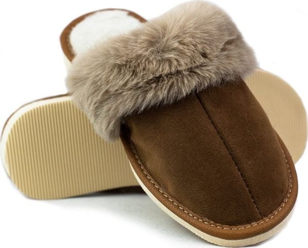 HEYO Damskie klapki domowe HEYO 221 40. Klapki damskie HEYO, bez wzorów, sportowe, bez obcasa, bez zapięcia. Za 29.00 zł.