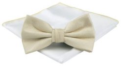 Mucha Męska z Poszetką (Zestaw) - Chattier - Kolor Ecru. Krawaty i muchy Chattier, bez wzorów, eleganckie. Za 59.00 zł.