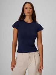 4F T-shirt slim gładki damski - granatowy M. Niebieskie t-shirty damskie 4F, m, bez wzorów, z tkaniny, klasyczne, bez kołnierzyka, bez ramiączek. Za 69.99 zł.