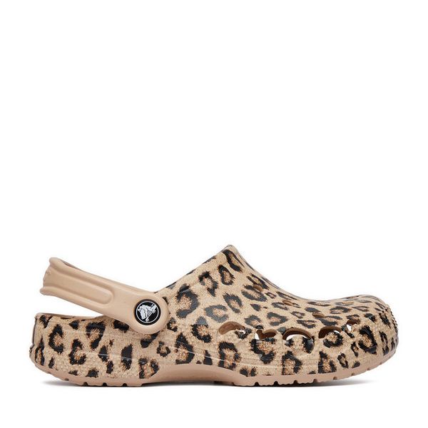 Klapki Crocs. Brązowe klapki damskie Crocs, bez wzorów, bez obcasa, bez zapięcia. Za 239.99 zł.