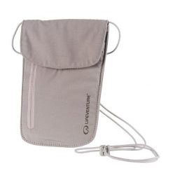 Portfel podróżny LifeVenture RFID kompaktowy wodoodporny 19x13 cm nylon. Czarne portfele męskie Lifeventure, bez wzorów, z nylonu. Za 70.61 zł.