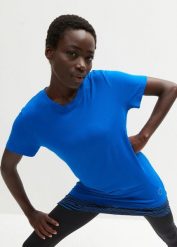 T-shirt sportowy, w optyce 2 w 1. Niebieskie koszulki sportowe damskie bonprix, bez wzorów, z wiskozy, bez ramiączek. Za 72.99 zł.