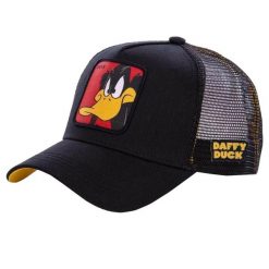 Czapka z daszkiem Capslab Looney Tunes Daffy Duck Trucker CL/LOO/1/DAF1. Czarne czapki damskie CapsLab, bez wzorów. Za 169.16 zł.
