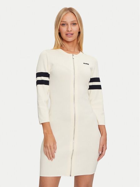Guess Sukienka dzianinowa V4BK05 ZZ04U Écru Regular Fit. Sukienki damskie Guess, m, z aplikacjami, z dzianiny, bez kołnierzyka, bez ramiączek. Za 299.99 zł.