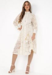 Jasnobeżowa Sukienka Eudoreia. Brązowe sukienki damskie Born2be, m, z aplikacjami, z bawełny, boho, bez kołnierzyka, bez ramiączek, maxi, rozkloszowane. Za 229.99 zł.