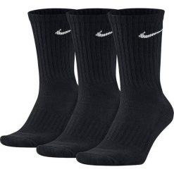 Sportowe skarpetki Nike 3-pak Crew SX4508. Czarne skarpetki damskie Nike, bez wzorów. W wyprzedaży za 59.99 zł.