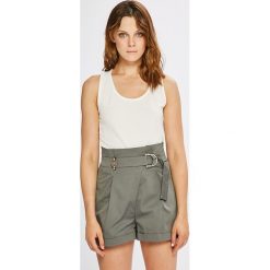 Morgan - Top. Białe topy damskie Morgan, s, bez wzorów, z dzianiny, casualowe, bez kołnierzyka, bez ramiączek. W wyprzedaży za 49.90 zł.